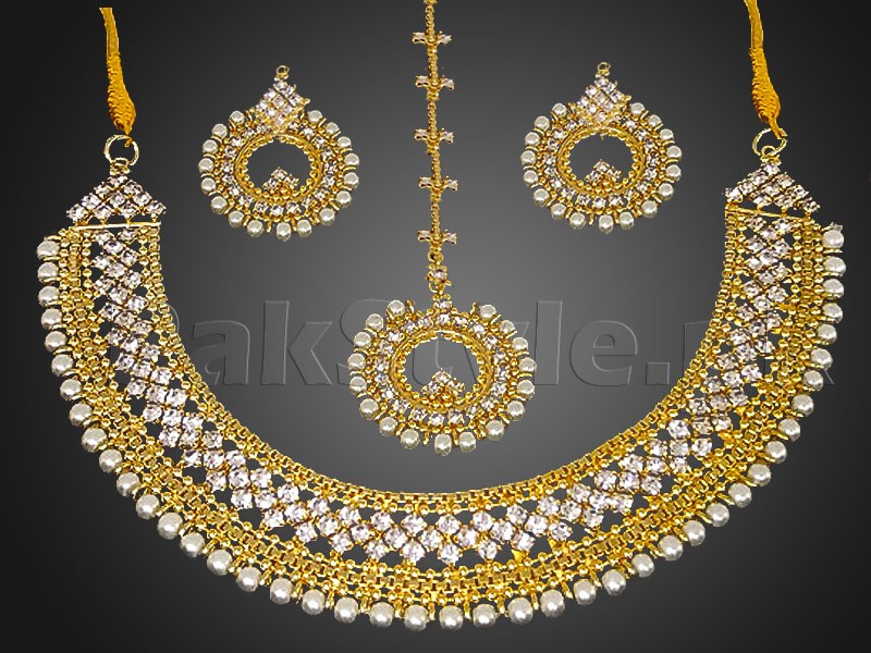 Common Types of Fashion Jewelry in Pakistan