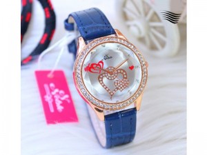 Noble Heart Dial Fashion Watch for Girls Price in Pakistan